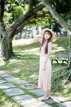 巨乳的女同学高清观看